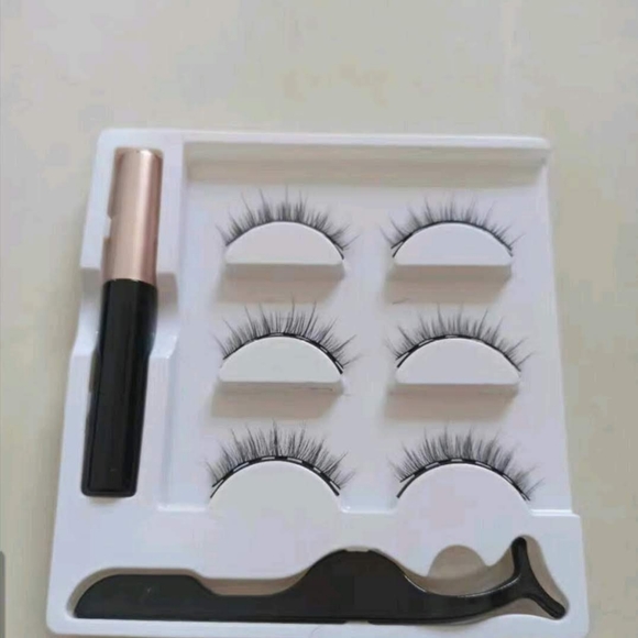 Magnetic Eyelashes 3-Pair - Picture 3 of 3